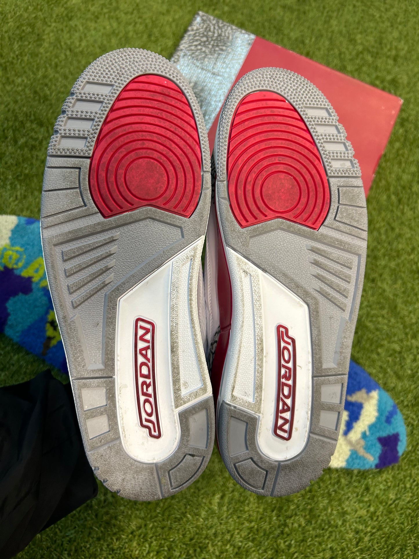 Jordan Retro 3 Cardinal Reds