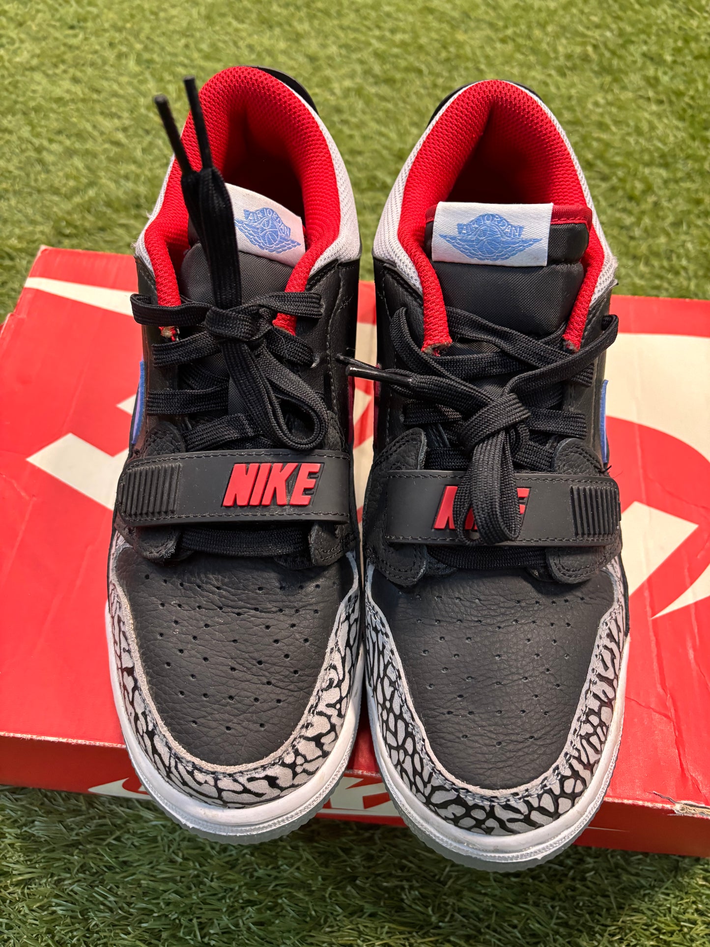 Jordan Legacy 312 size 7y