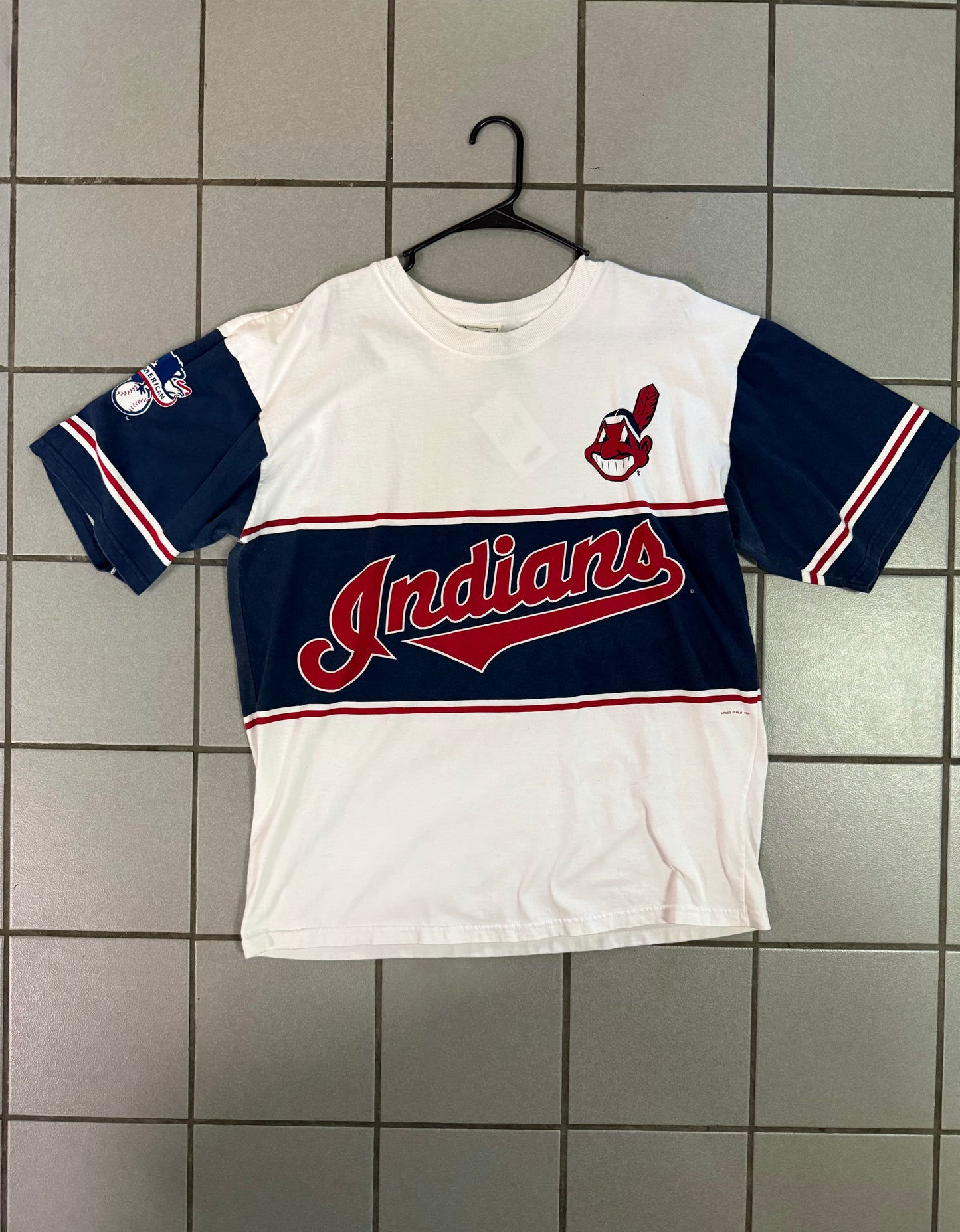 Vintage 97’ Cleveland Indians Tee