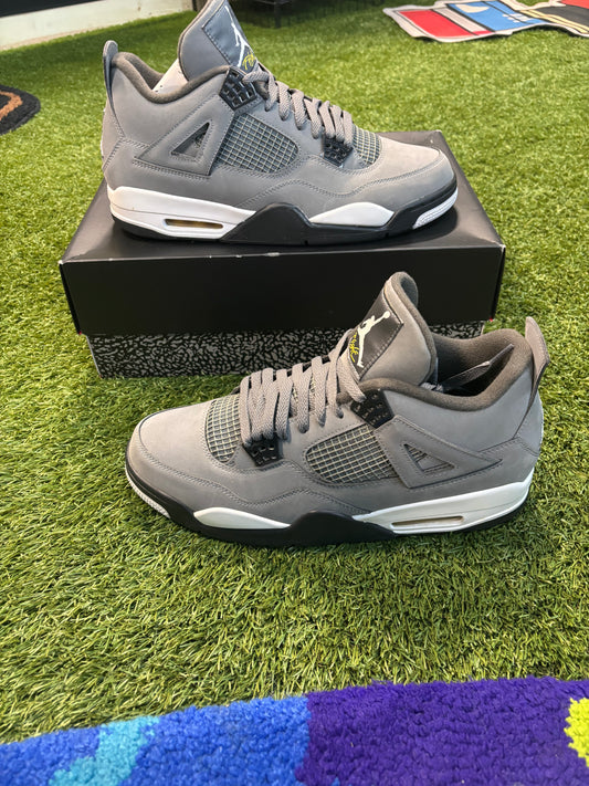 Jordan retro 4 cool grey