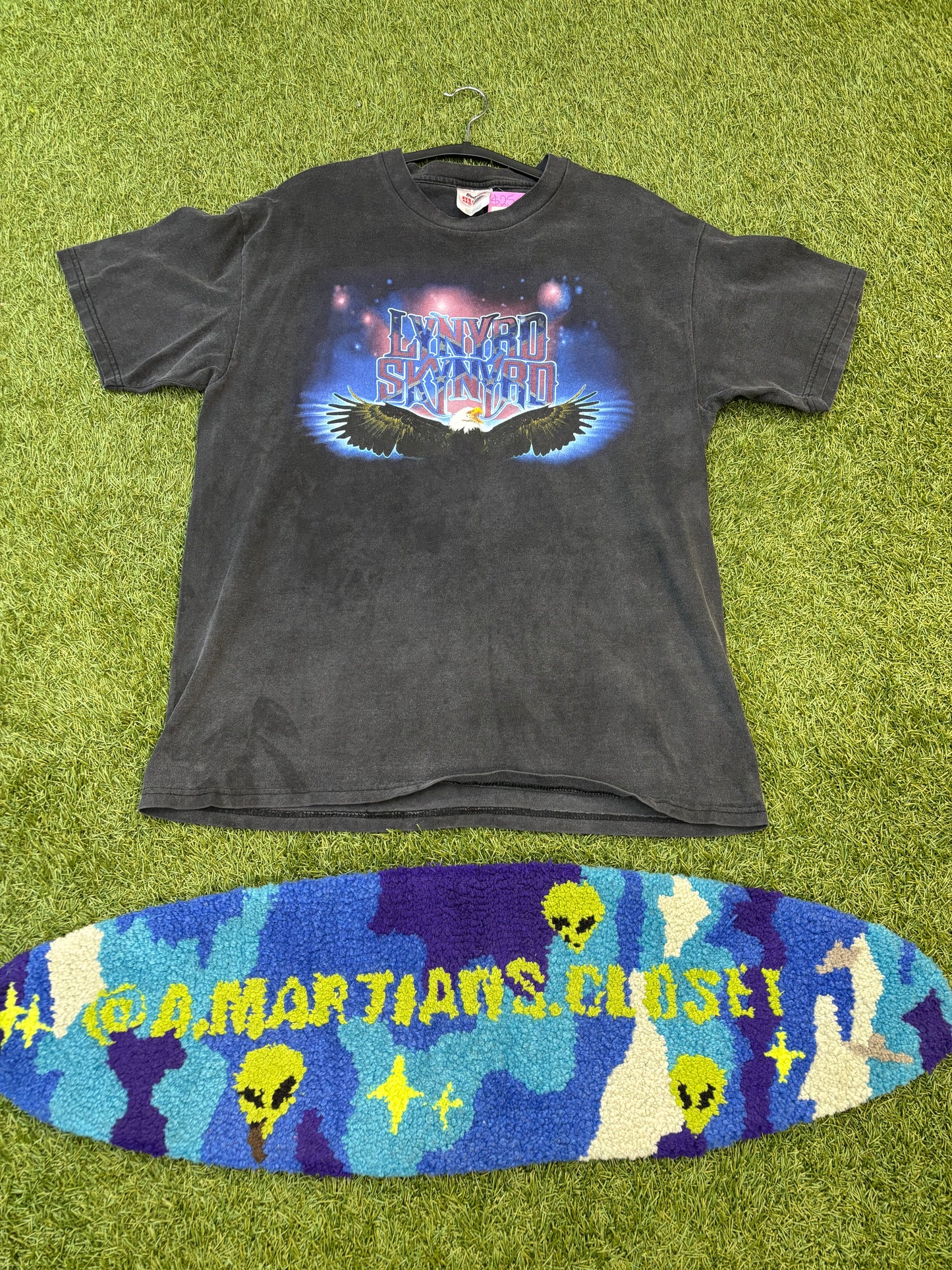 Y2K Lynard Skynard Back to The Swamp 2001 Tour Tee