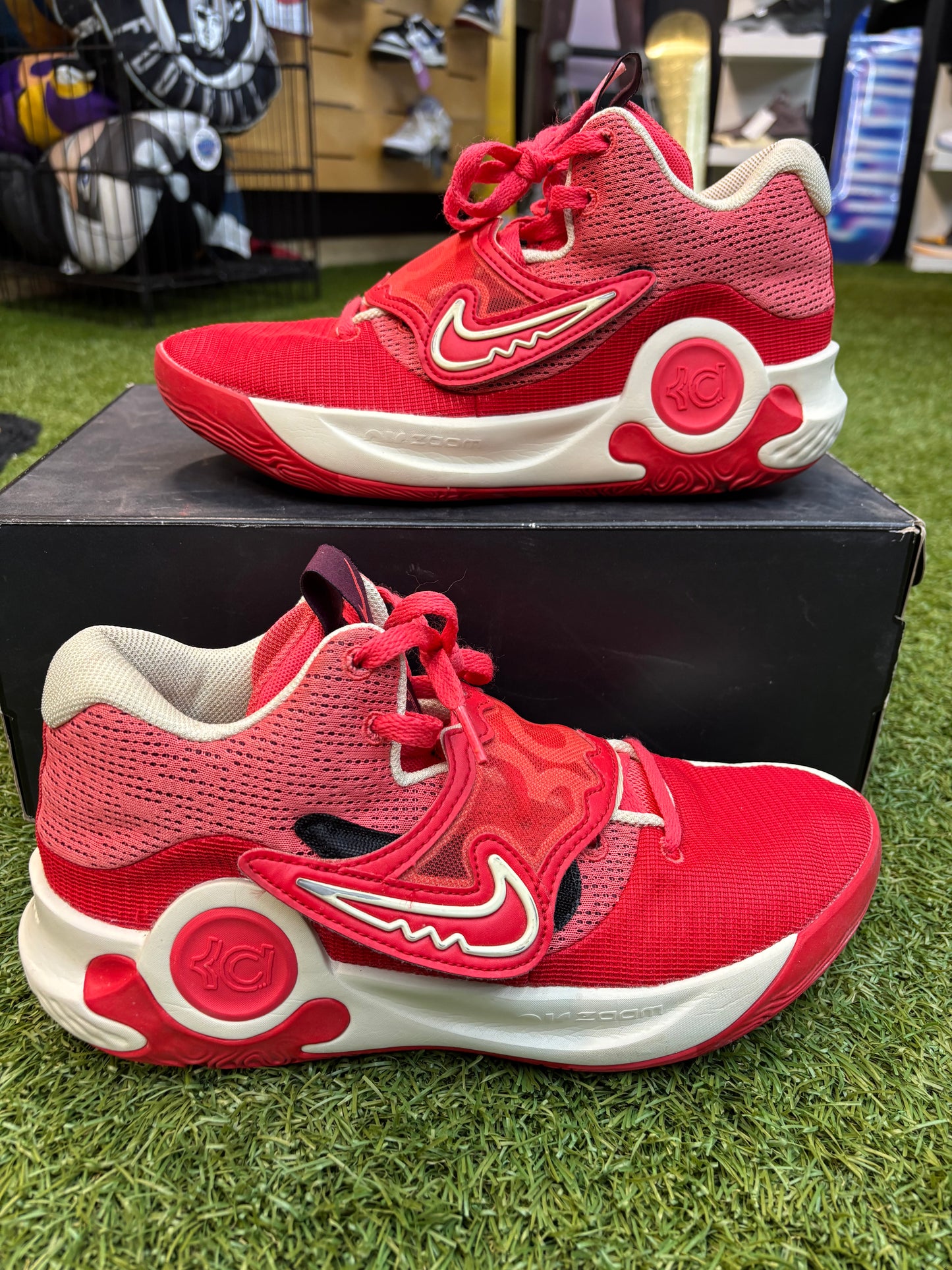 Nike KD basketball shoes