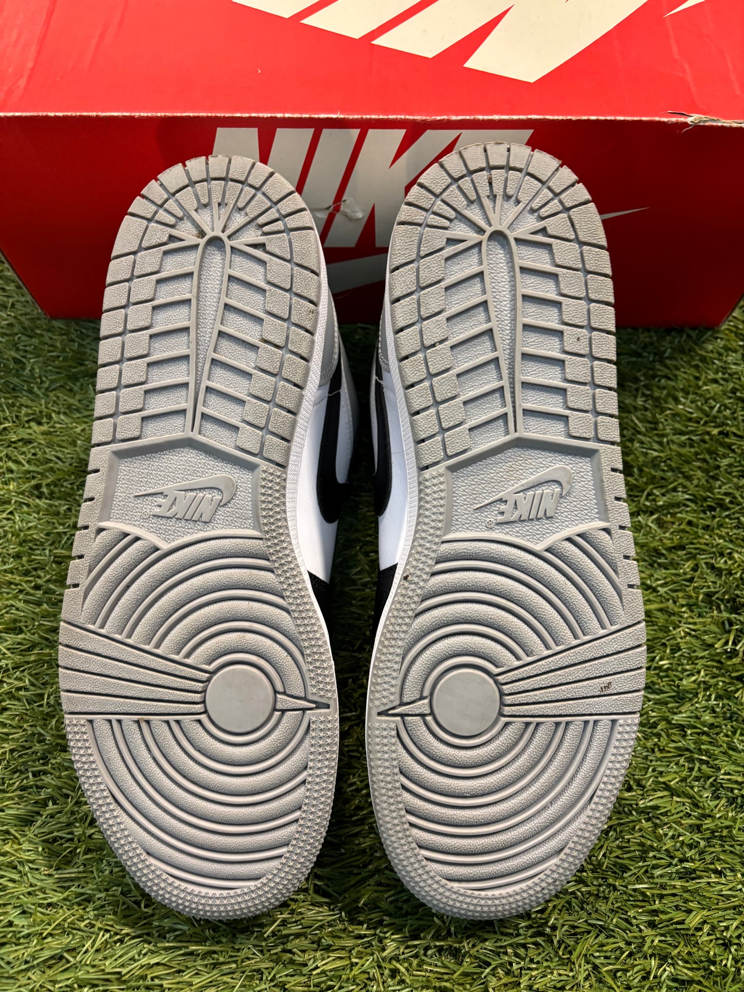 Jordan 1 baron low size 7y