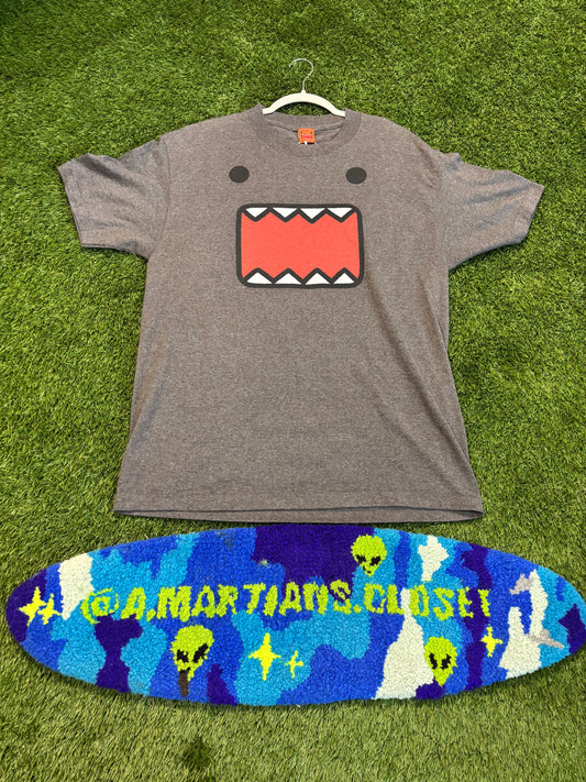 Domo Tee