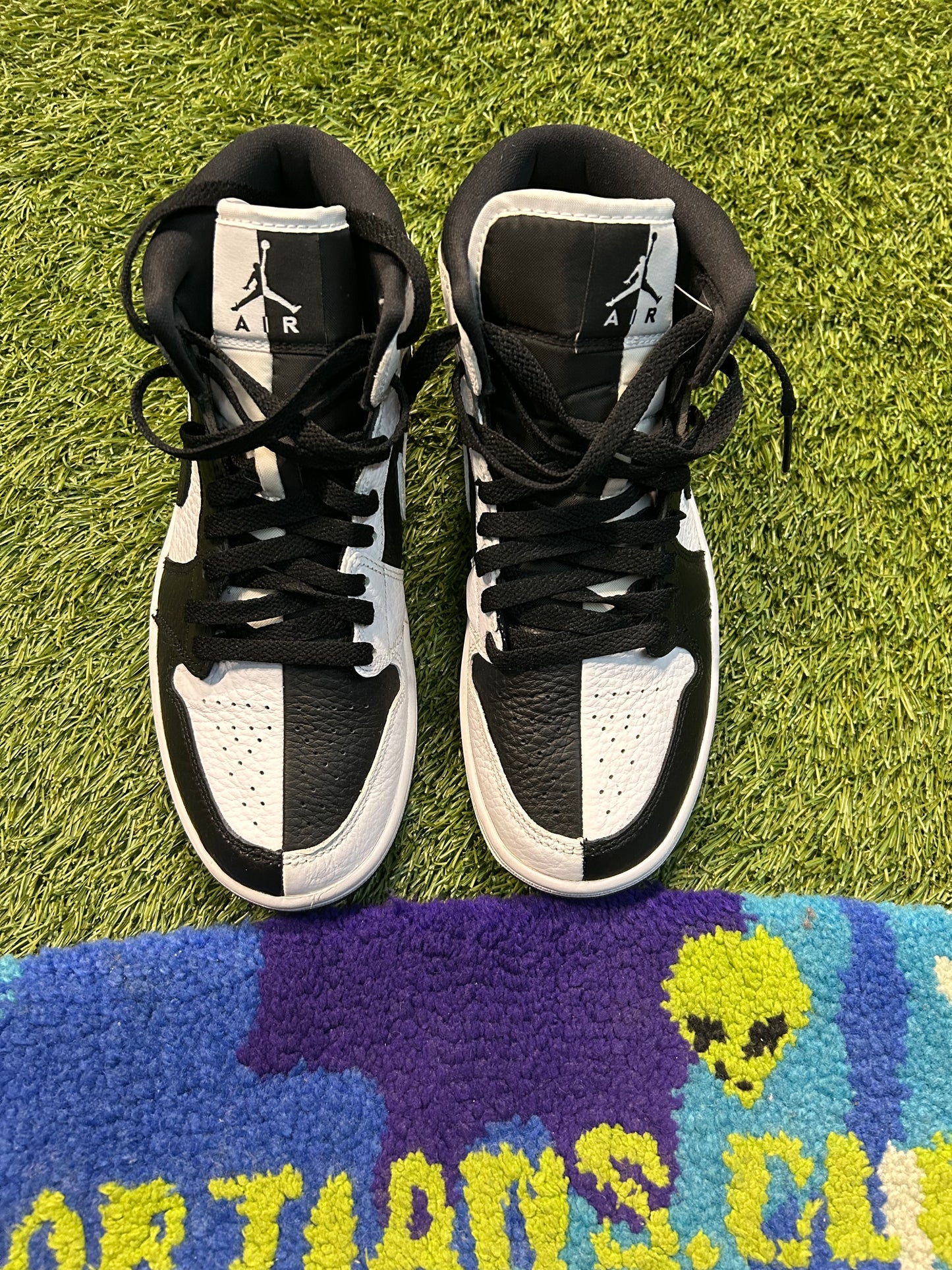Jordan Retro 1 Mid Split Homage