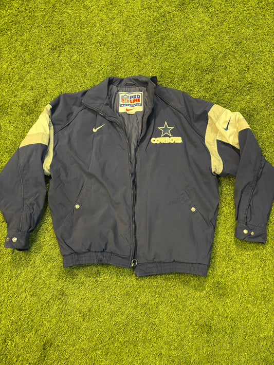 Vintage 90s Nike Dallas Cowboys coat
