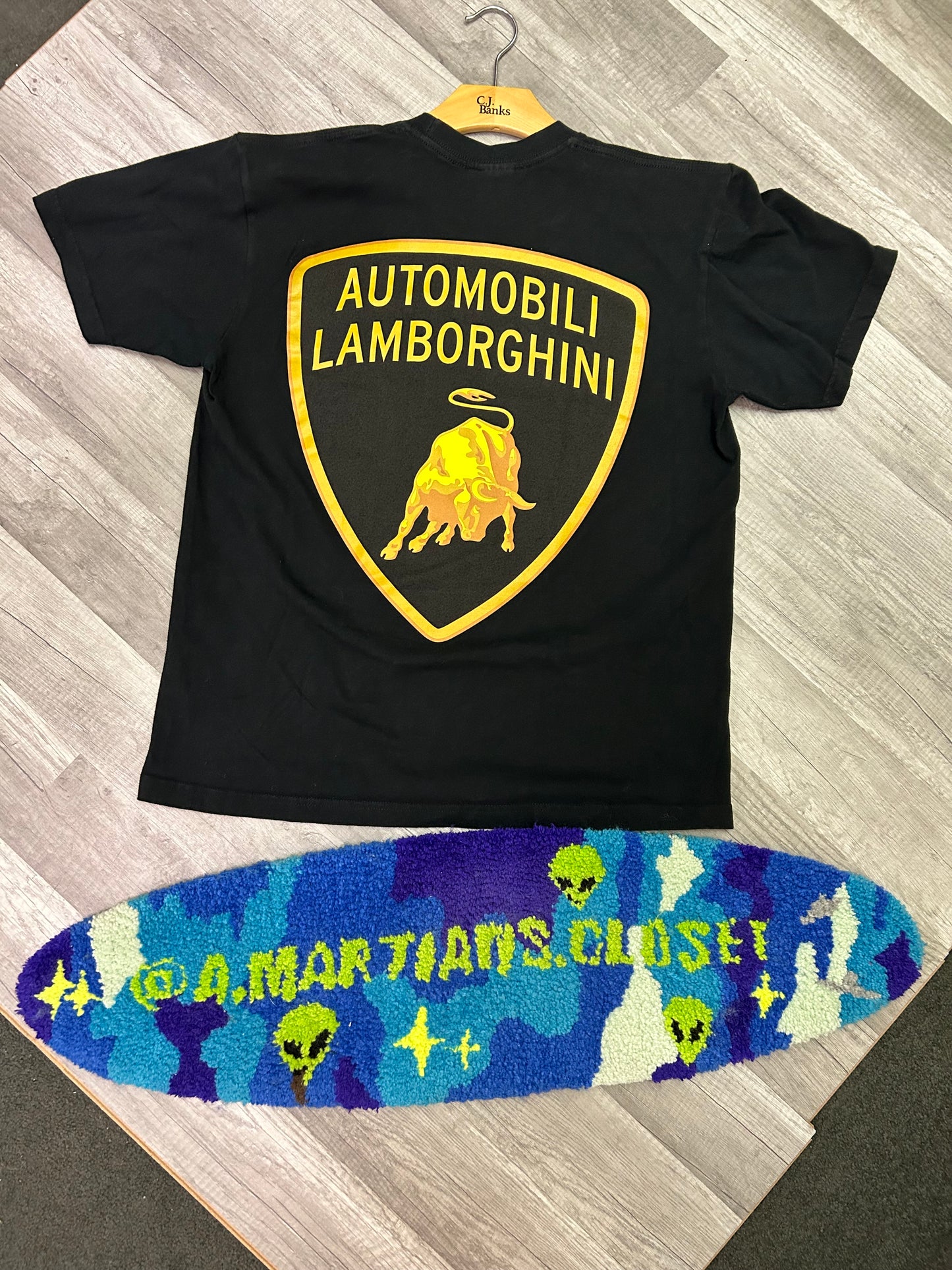 Supreme Automobili Lamborghini (2020)