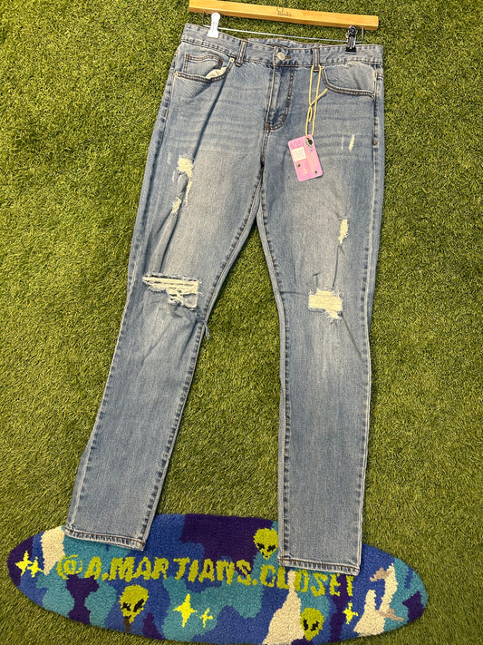 Forever 21 Ripped Knee Fitted Jeans