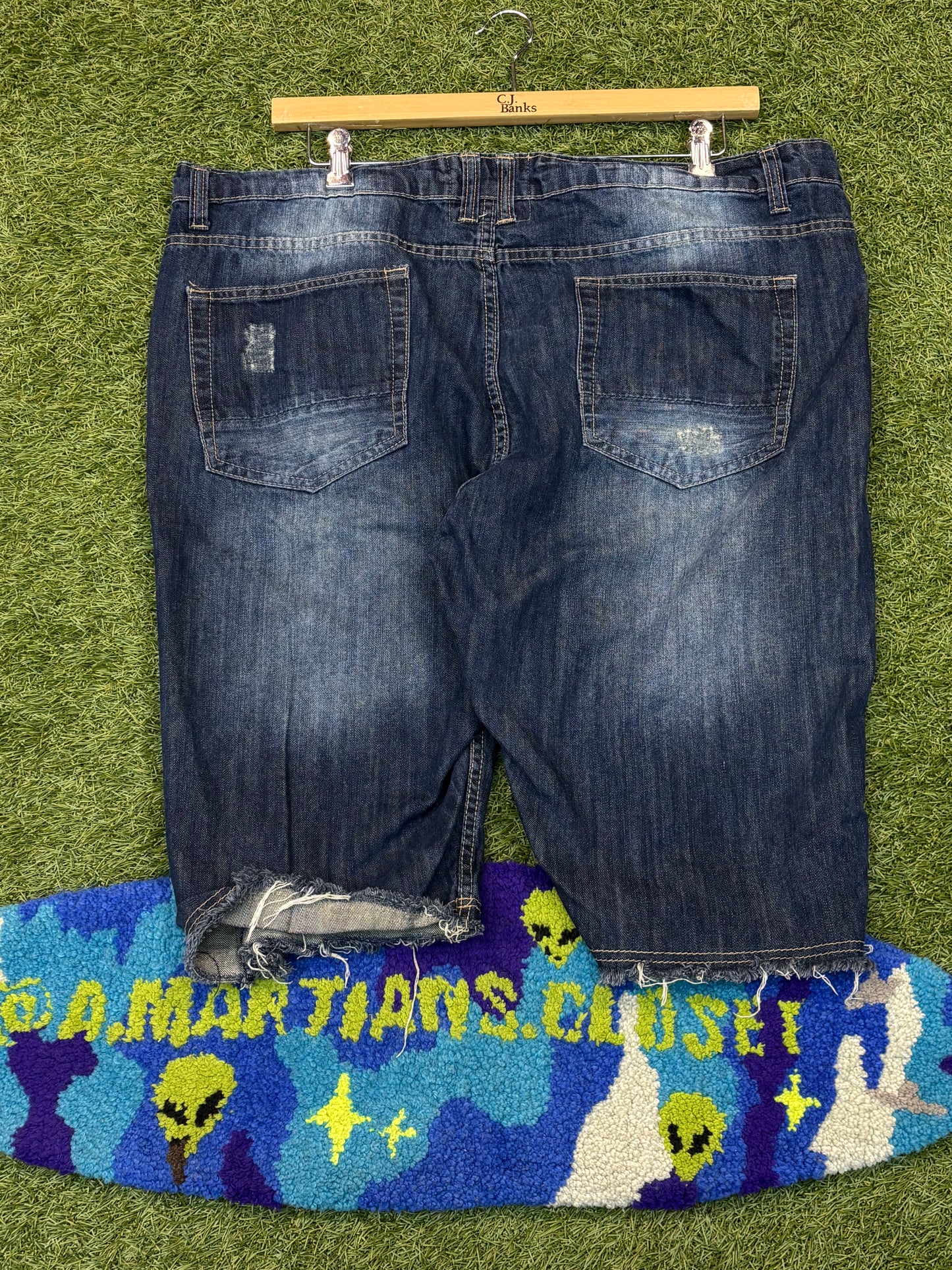 ESMX Men’s Distressed Jorts