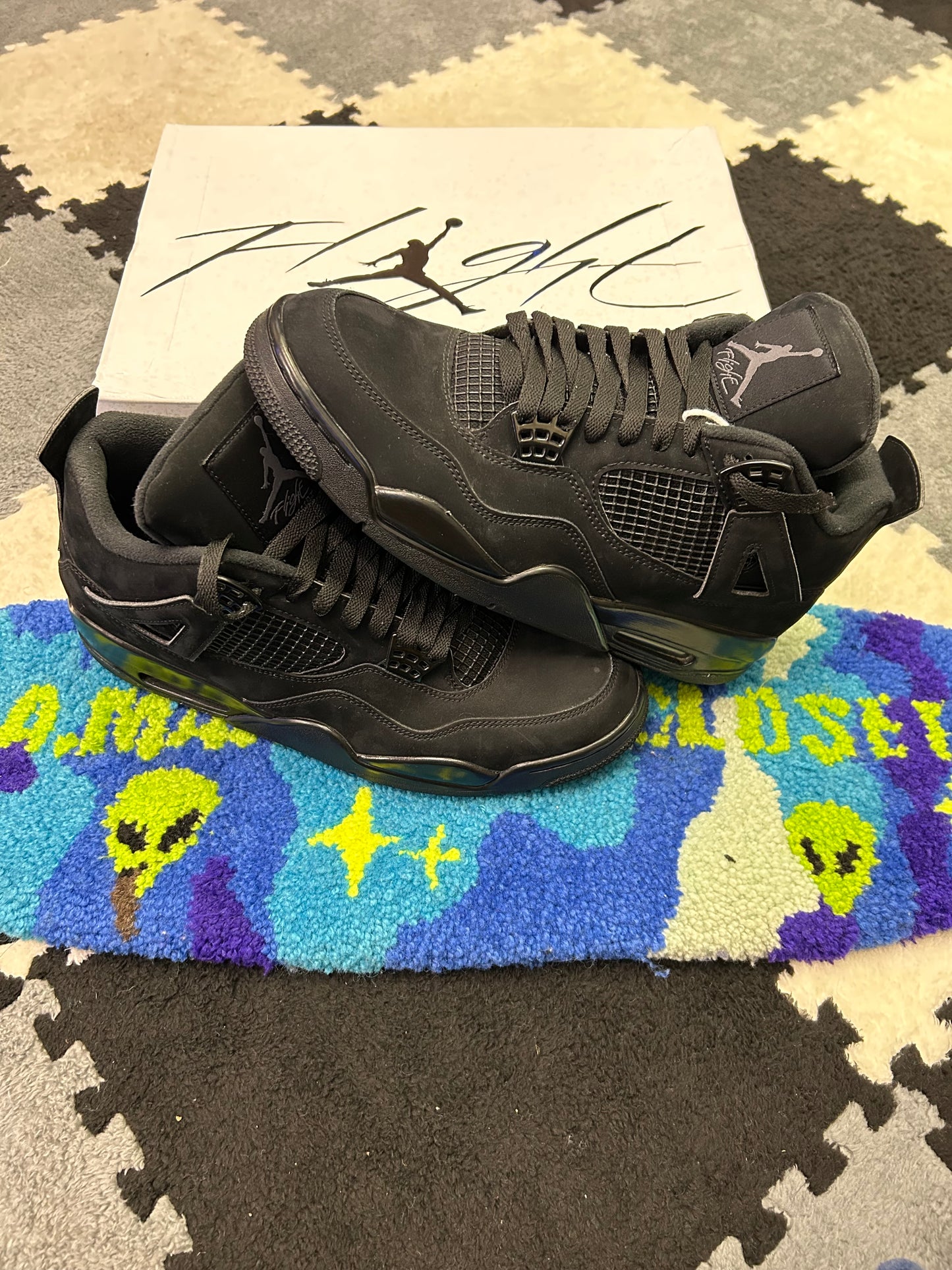 Jordan 4 Black Cats