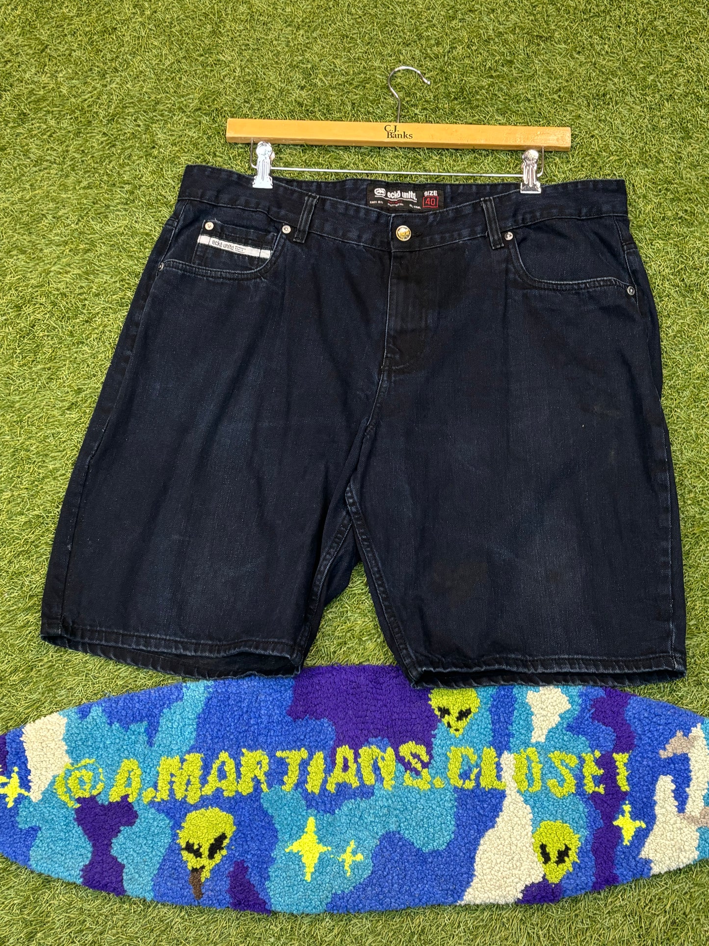 Y2k Ecko Raised Logo Pocket Jorts