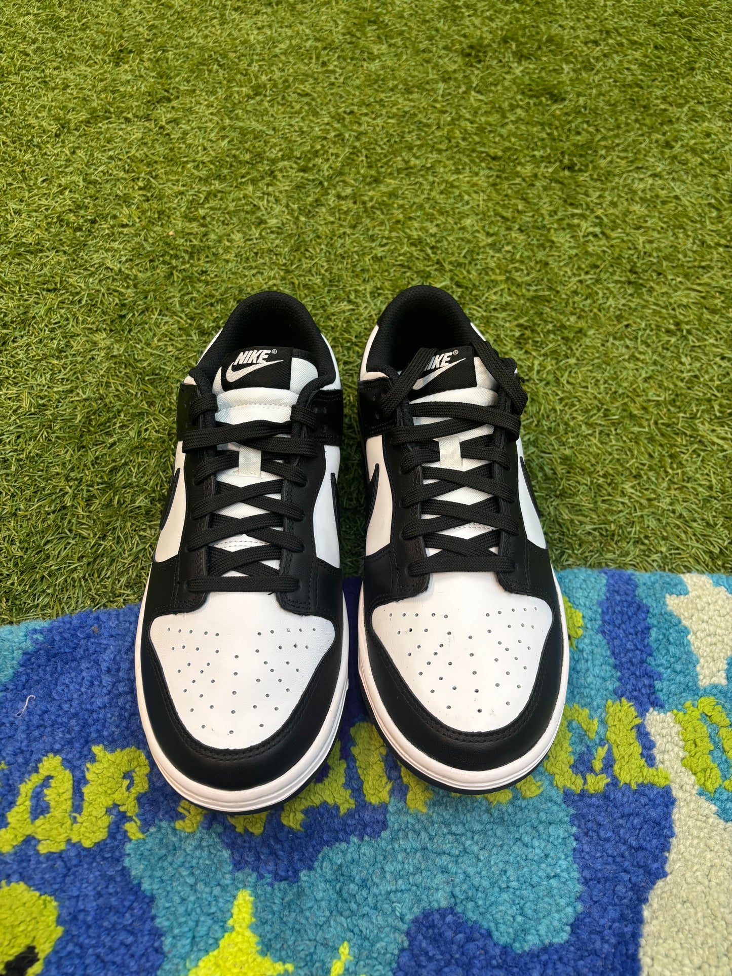 Nike Panda Dunks