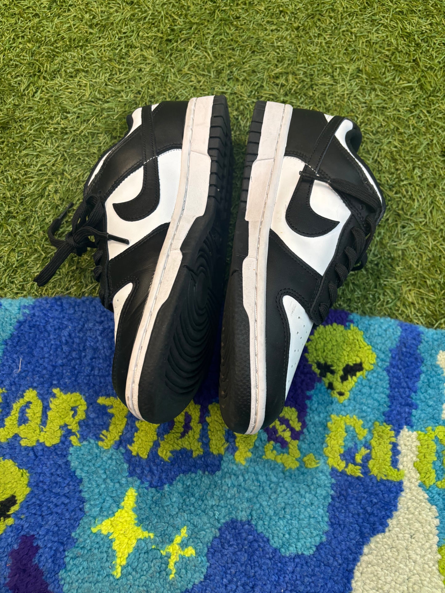 Nike Panda Dunks