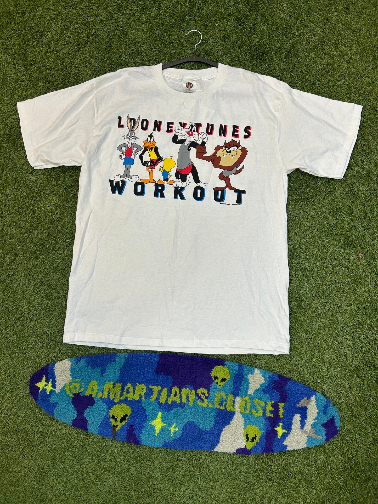 Vintage 1994 Looney Tunes Workout Tee