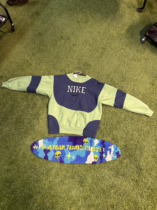 Y2K Nike Center Swoosh Wavey Colors