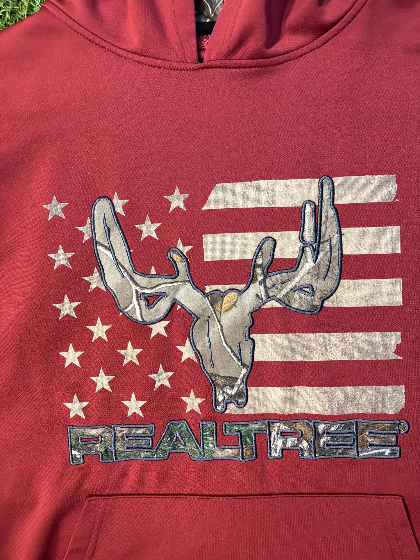 Red and Camo Realtree Sweatshirt Size XL