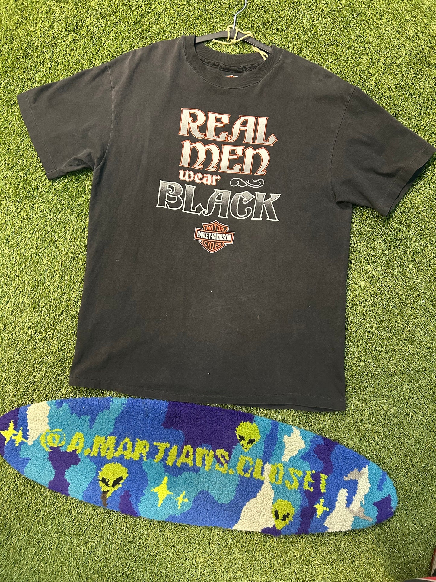 Vintage 1992 Harley Davidson Real Men Wear Black Tee