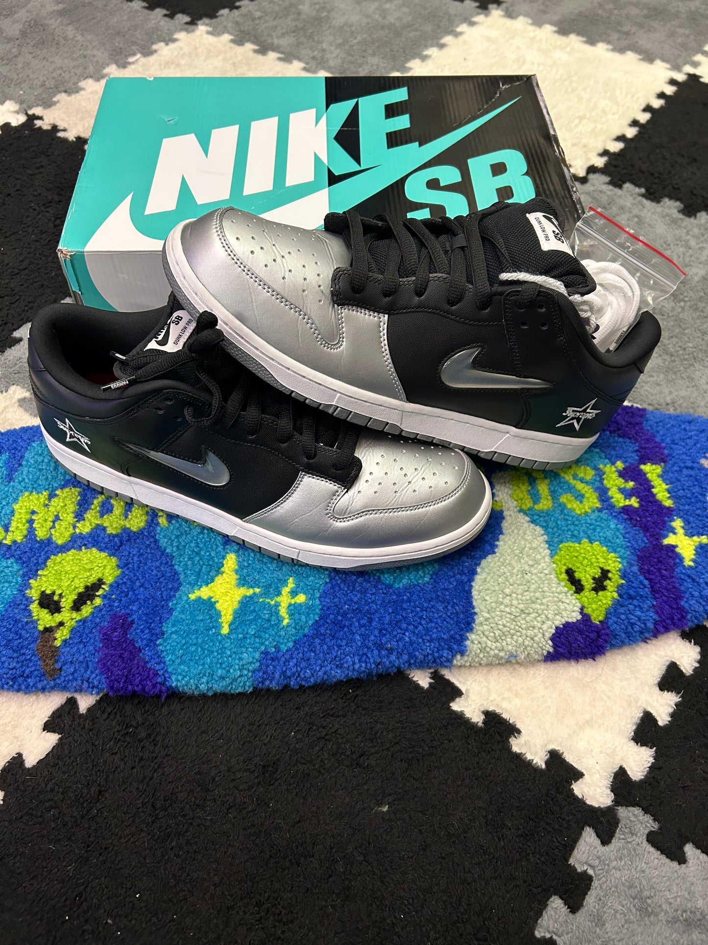 Nike SB Dunk Low X Supreme Jewel Swoosh Silver