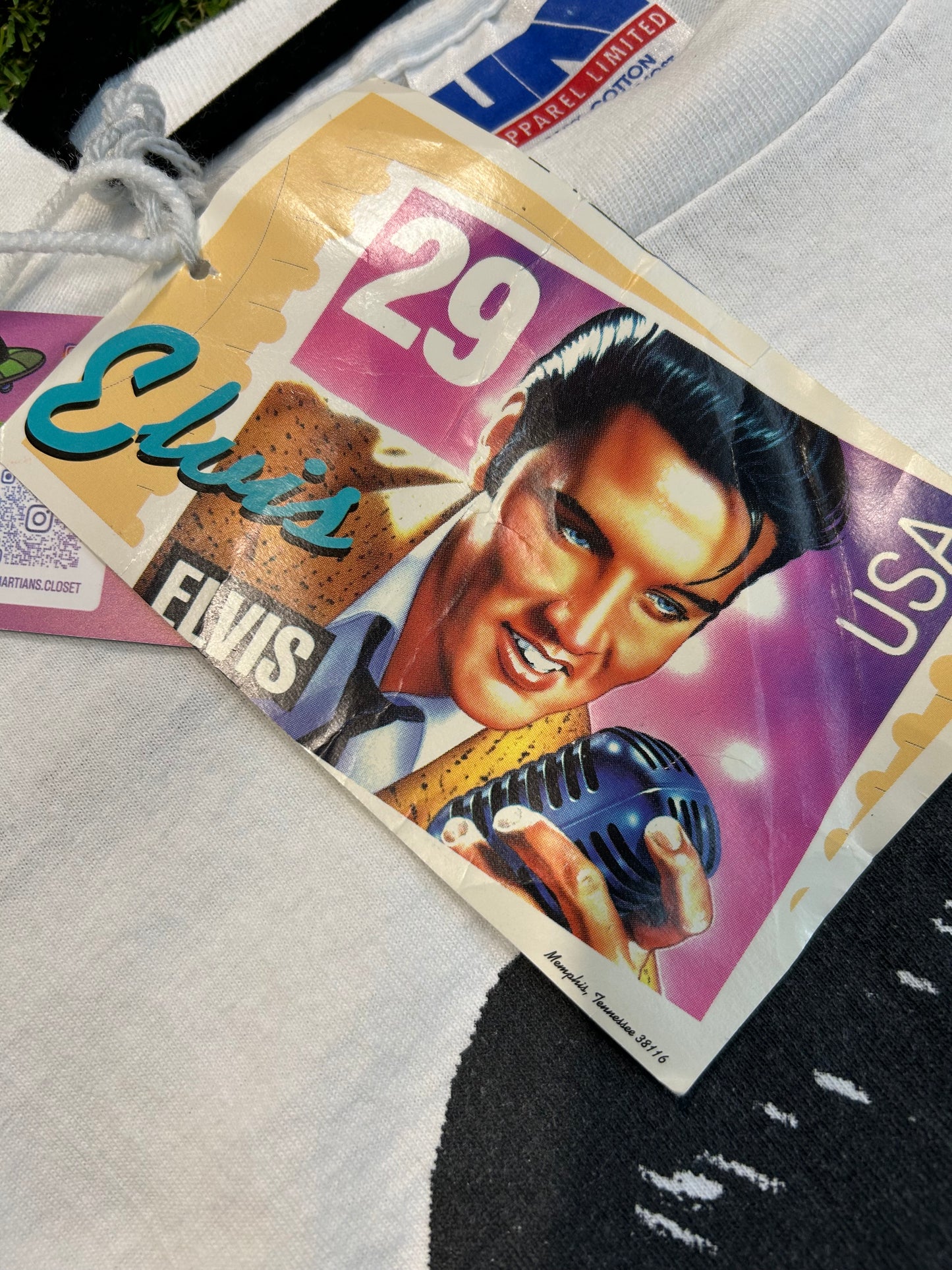 Vintage 1992 Elvis Presley Postcard Tee