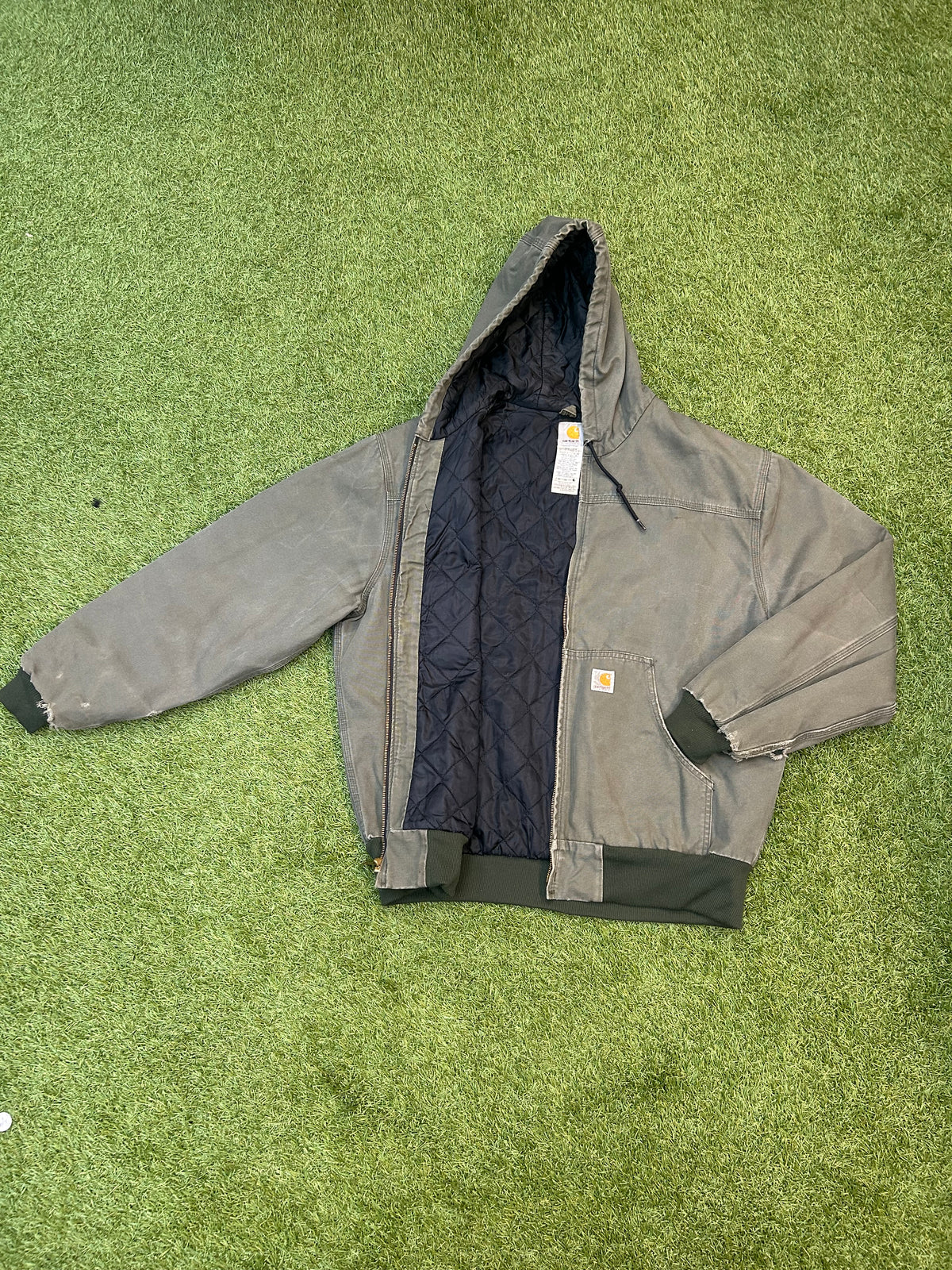 Vintage Carhartt Hooded Jacket J318 MOS