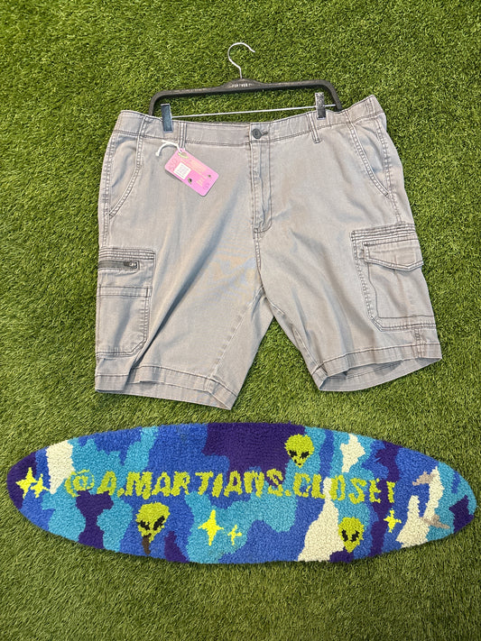 Denali Grey Cargo Shorts Size 38