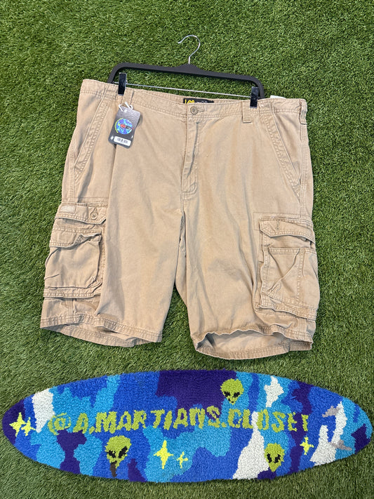 Lee Tan Cargo Shorts Size 42