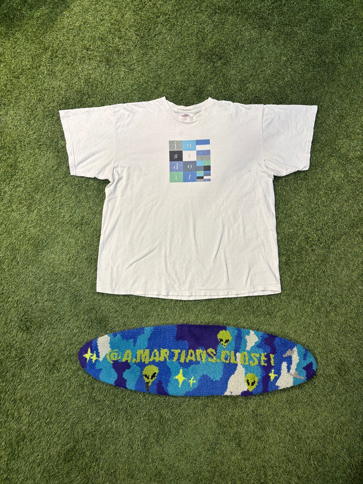 Nike Just Do It Block Logo Tee