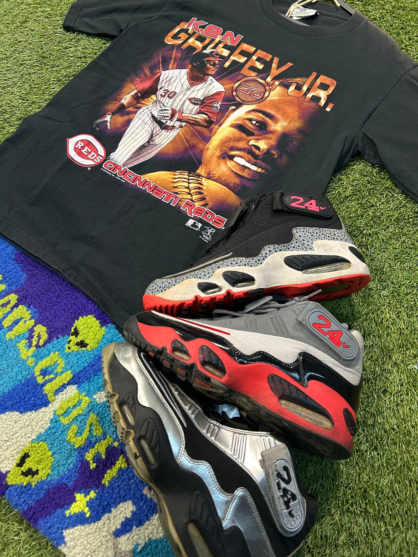 2000 Cincinnati Reds Ken Griffey Jr MLB Tee