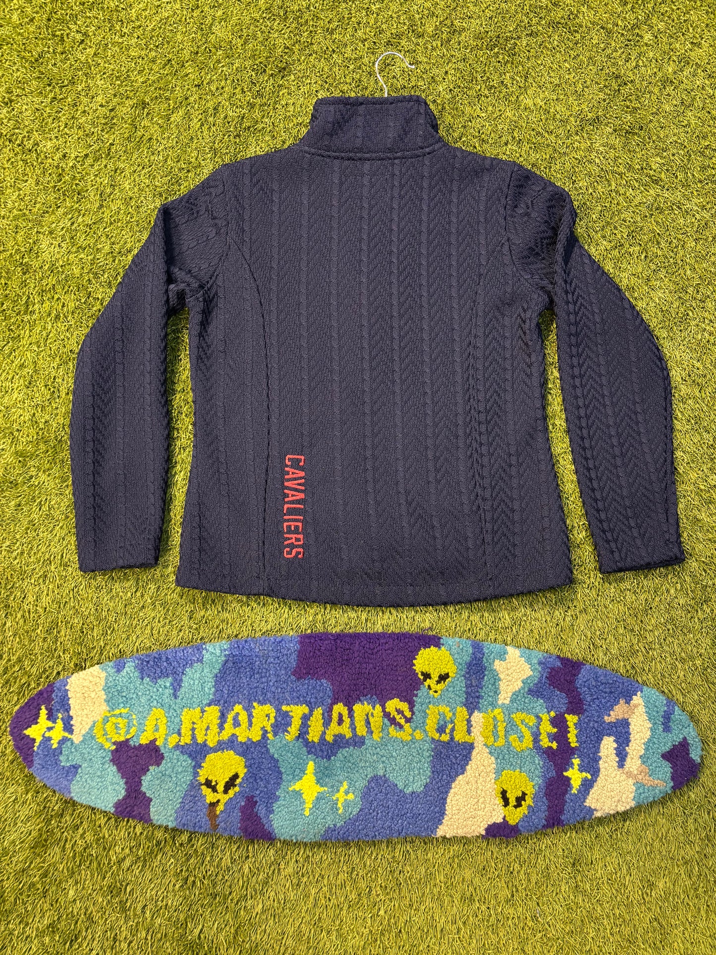 Womans Navy Blue Knitted Cleveland Cavaliers Jacket Size Small