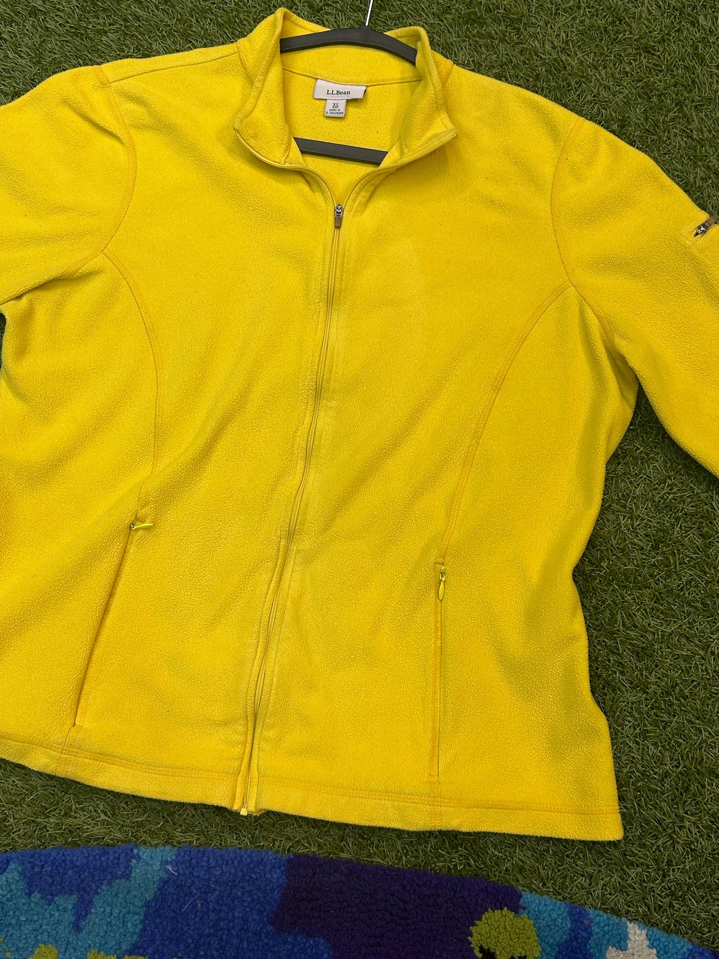 Vintage 90s Women’s LL Bean lightweight Fleece Zipup