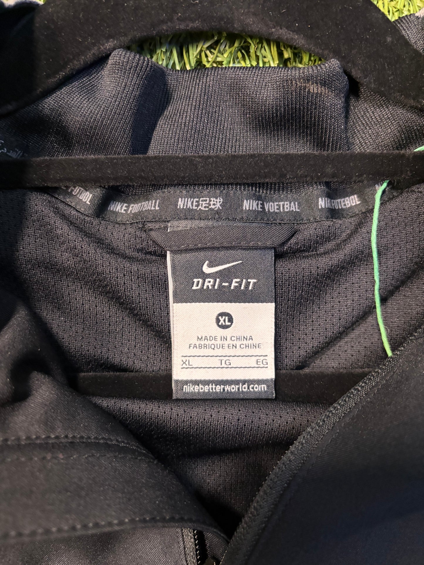 Nike Football Magners The Celtic Football Club DRI-FIT  Jacket Size XL