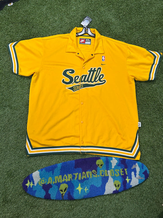 Vintage Nike Seattle Sonics Warmup Jacket