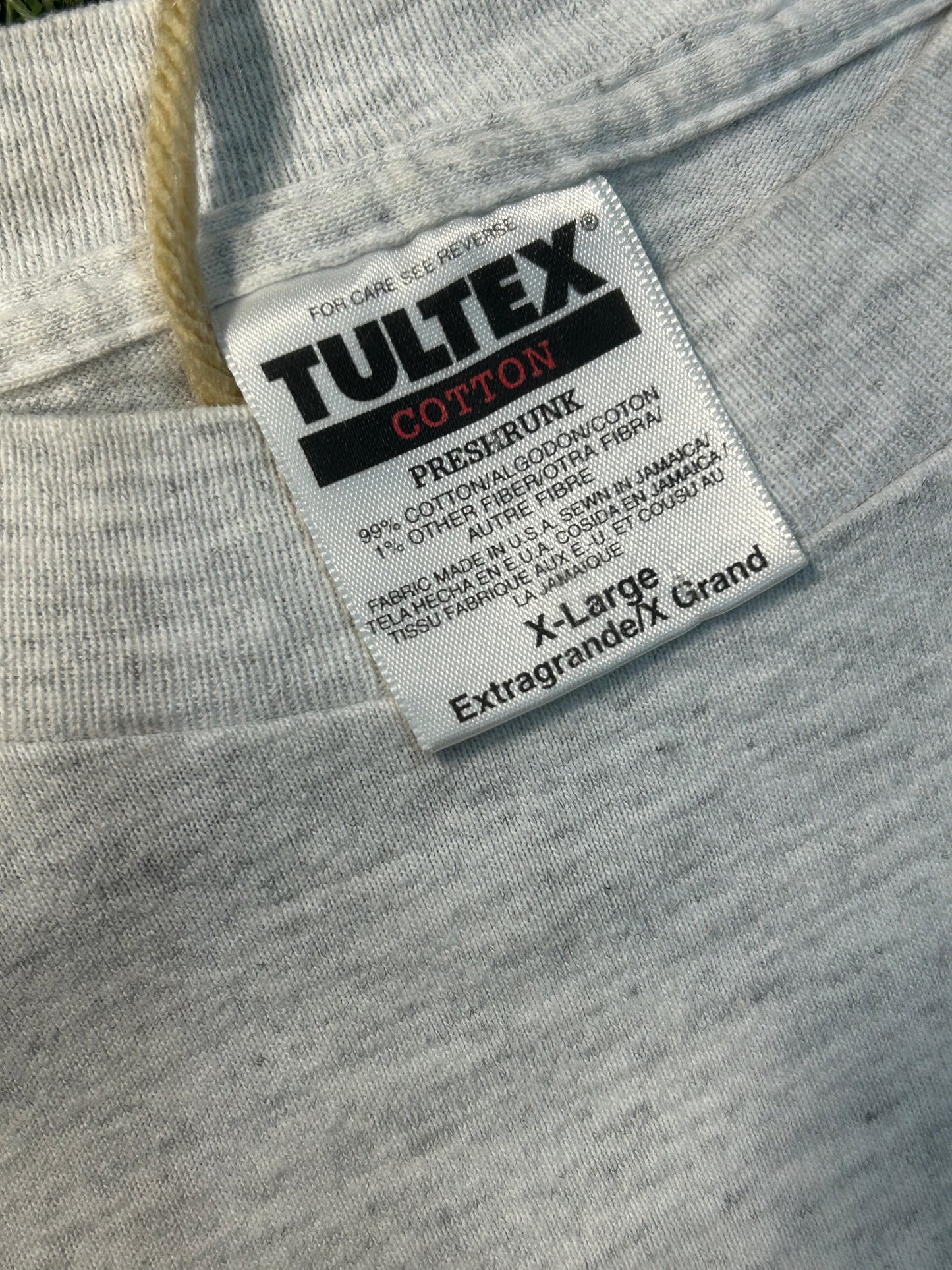 Vintage 1995 Tweety Bird American Flag Big Logo Tee