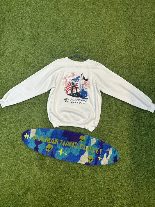 Vintage 1991 The Ad Man We Still Stand For Freedom Crewneck