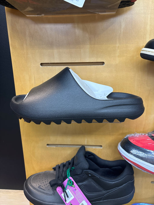 YS-01 SLIDES SIZE 10 NEW MT