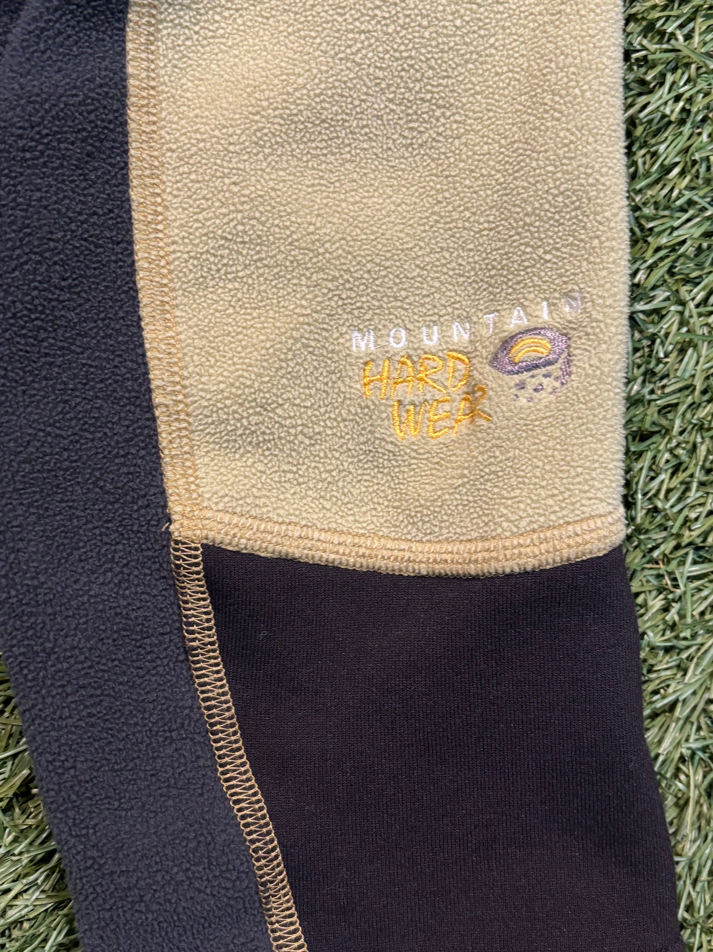 Vintage Mountian Hardware Fleece Jacket