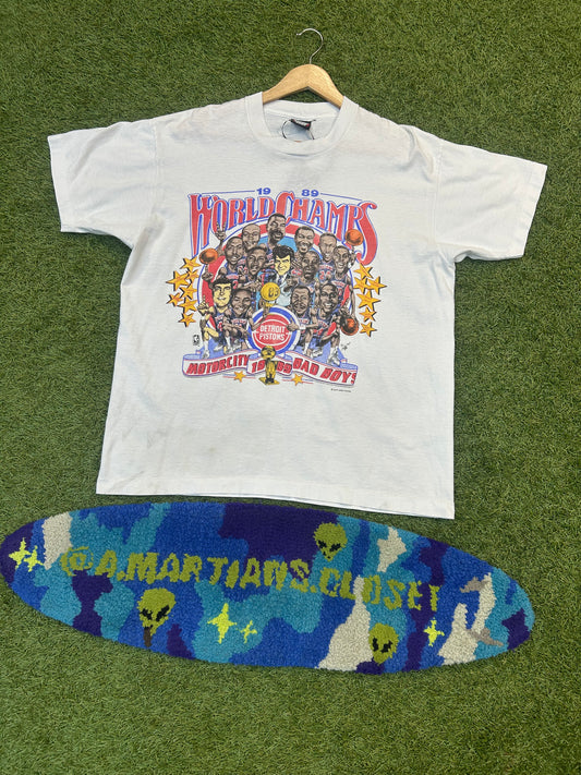 Vintage 1989 NBA World Champs Motor City Bad Boys Big Heads Tee