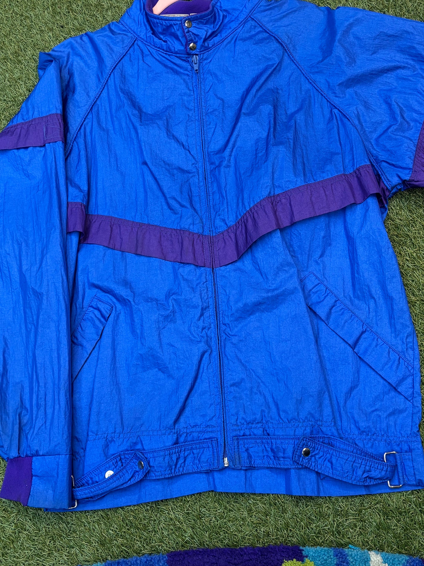 Vintage Jones Sports Co Windbreaker