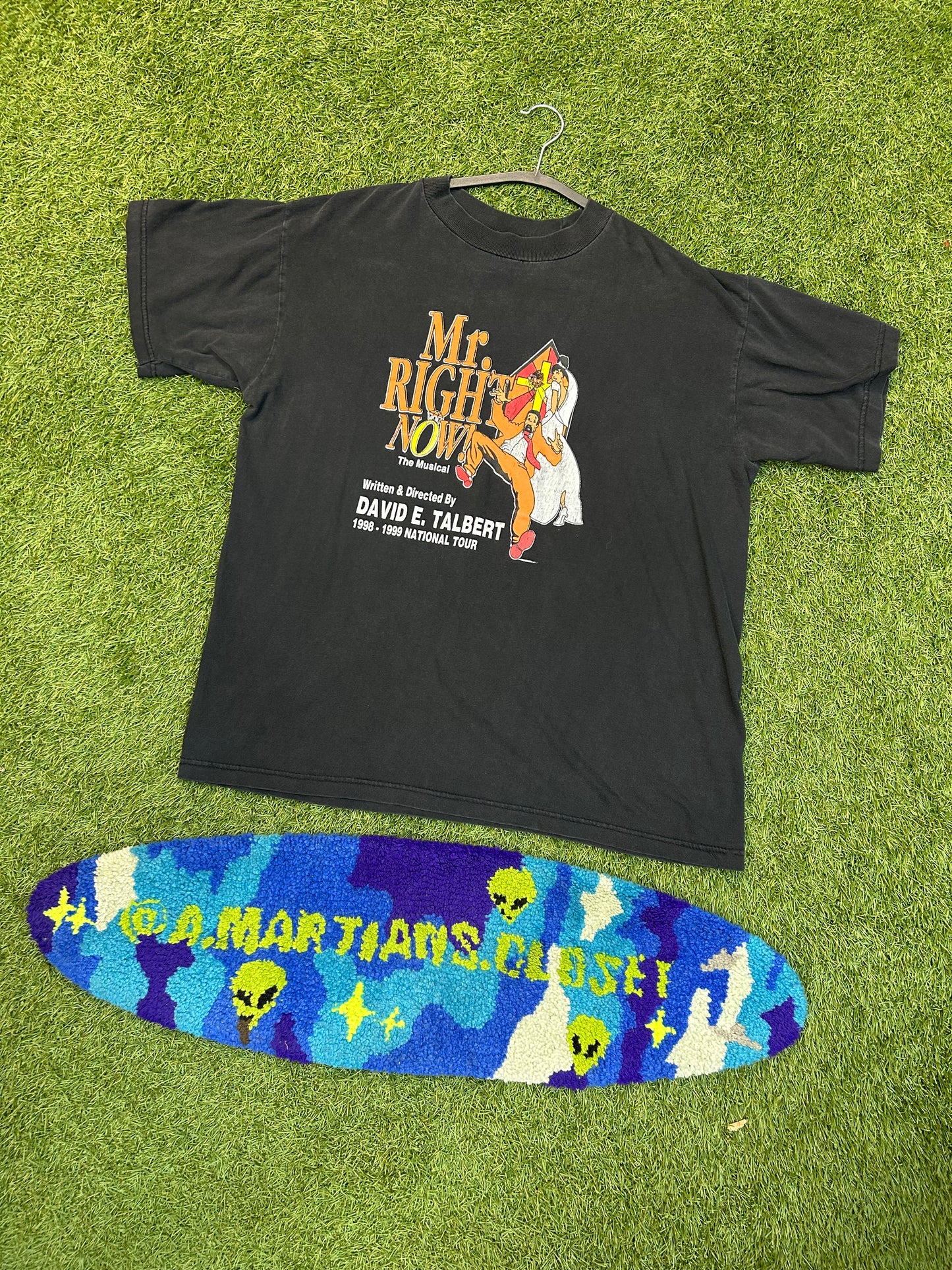 Vintage 1999 Mr Right Now The Musical Promo Tee
