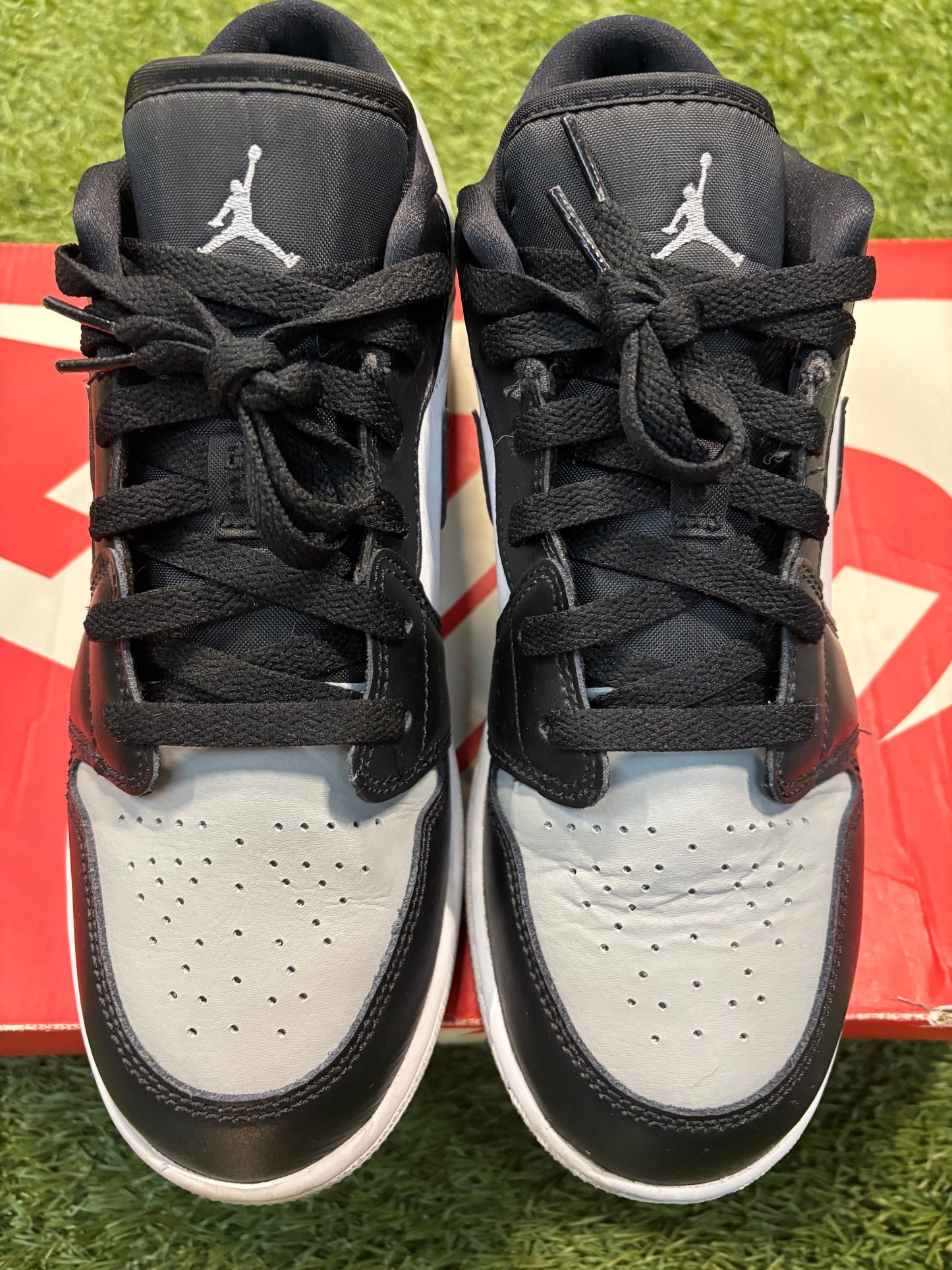 Jordan 1 baron low size 7y