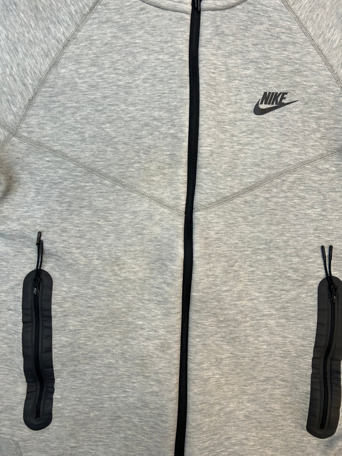 Used Grey Nike Tech Jacket