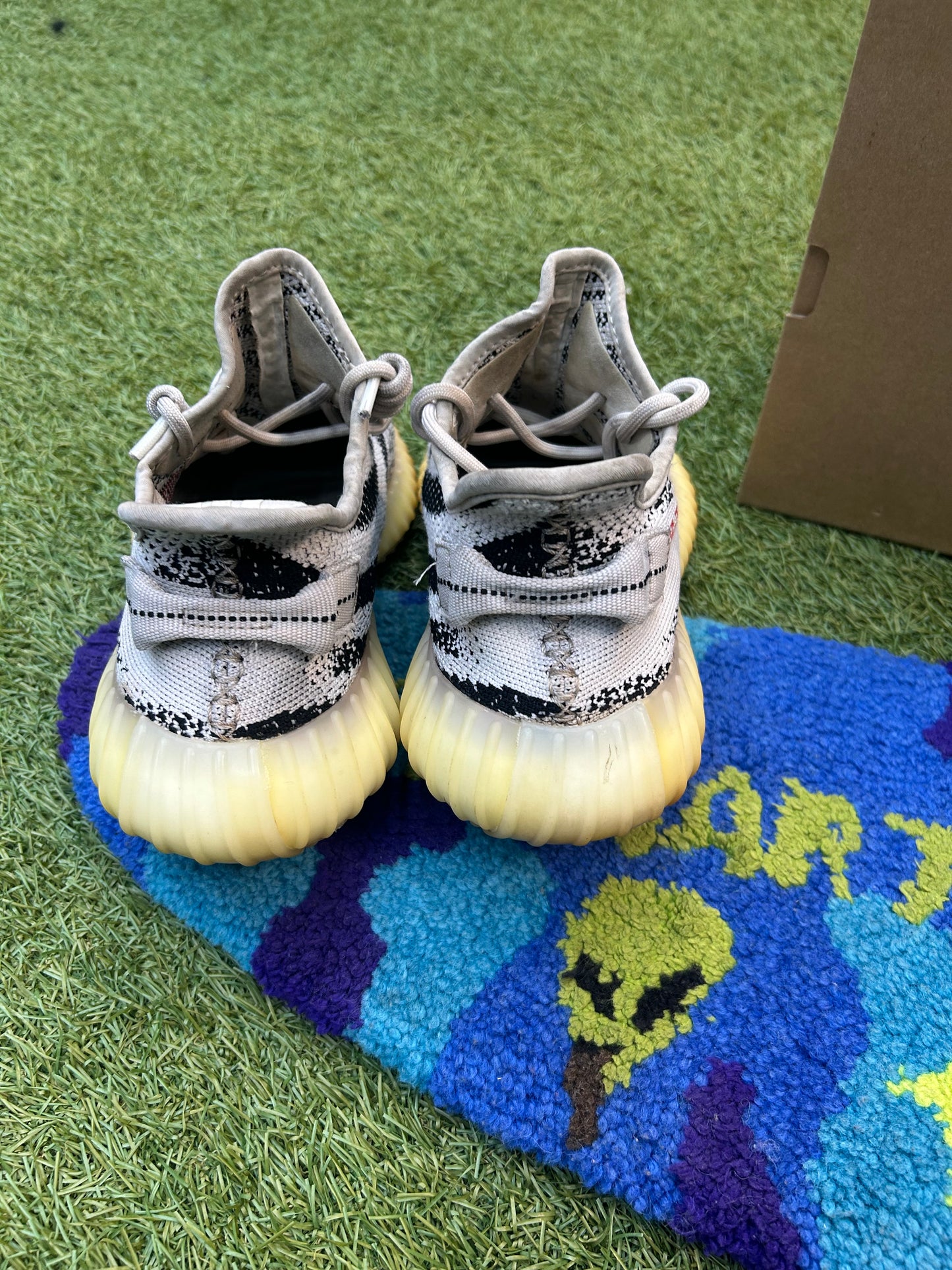 Adidas Yeezy Boost 350 Zebras