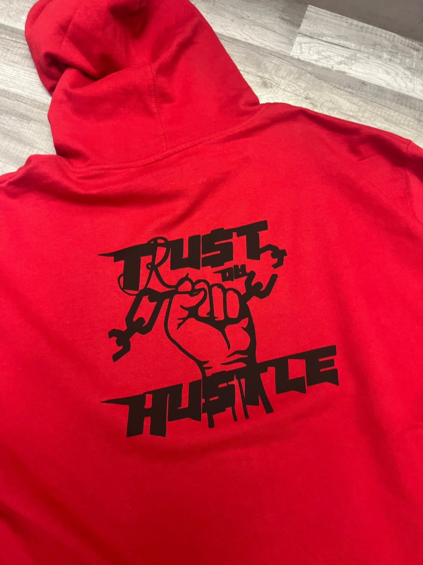 Fr33World TRUST DA HUSTLE HOODIE