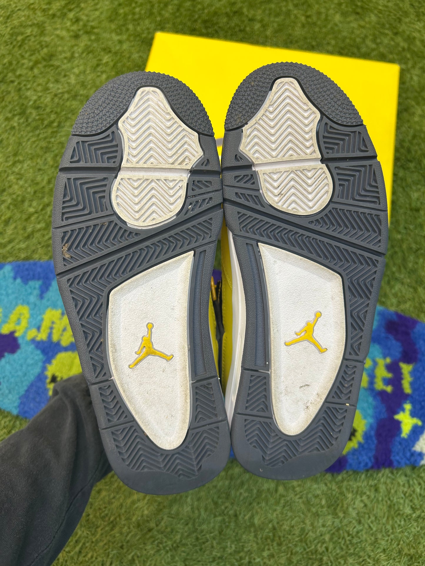 Jordan 4 Retro Lighting(VNDS)