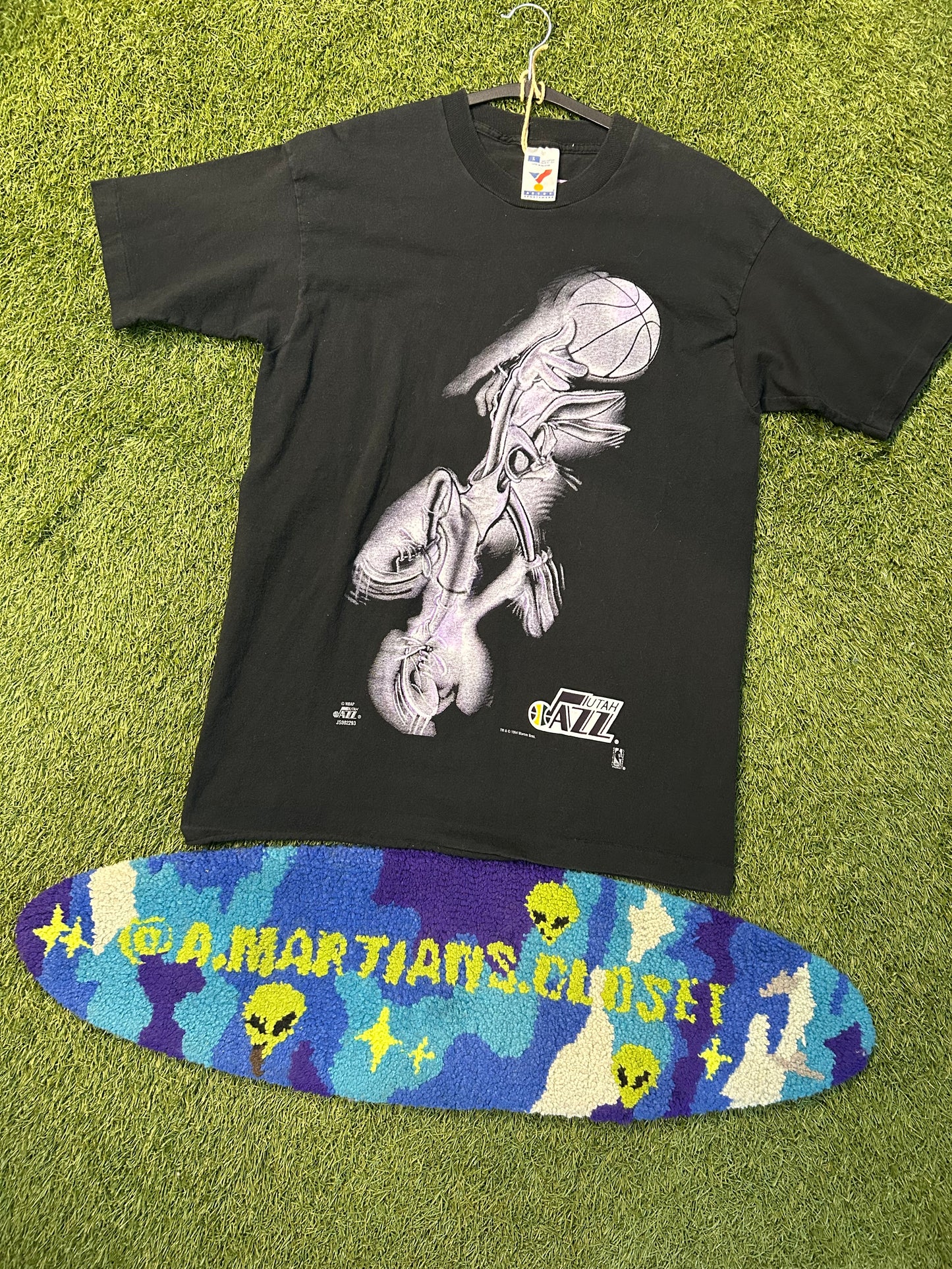 Vintage 1994 Bugs Bunny X Utah Jazz NBA Team Tee