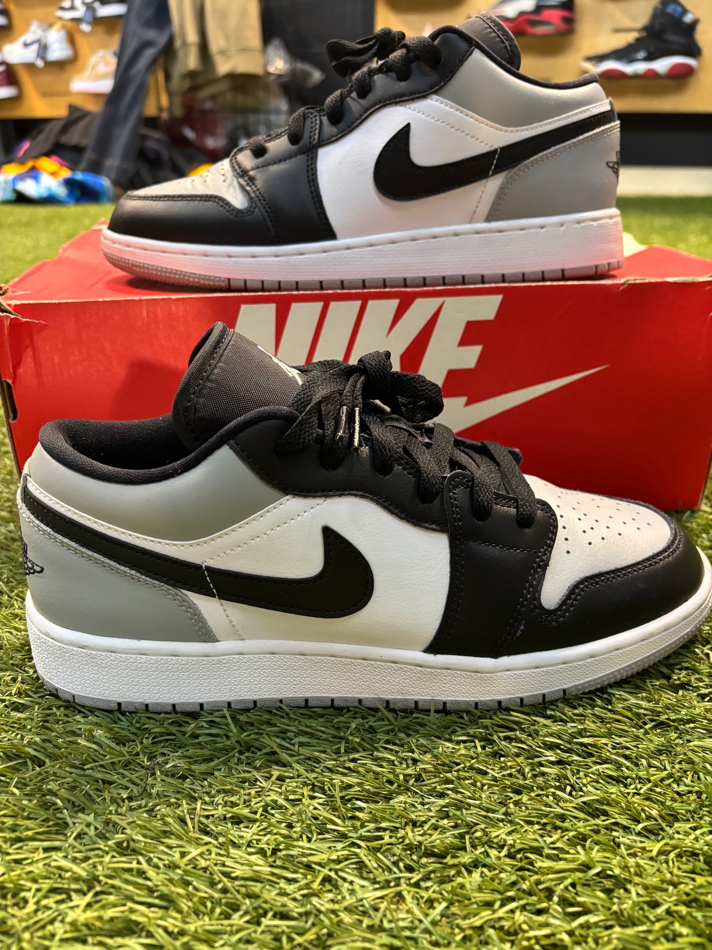 Jordan 1 baron low size 7y