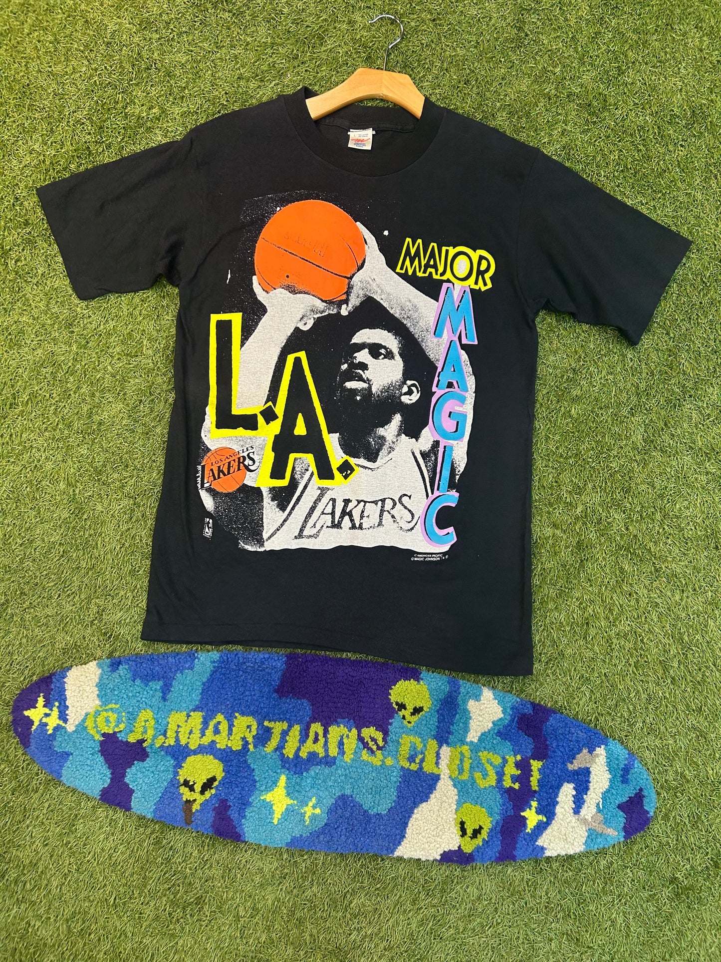Vintage 90s Los Angeles Lakers Magic Johnson Major Tee
