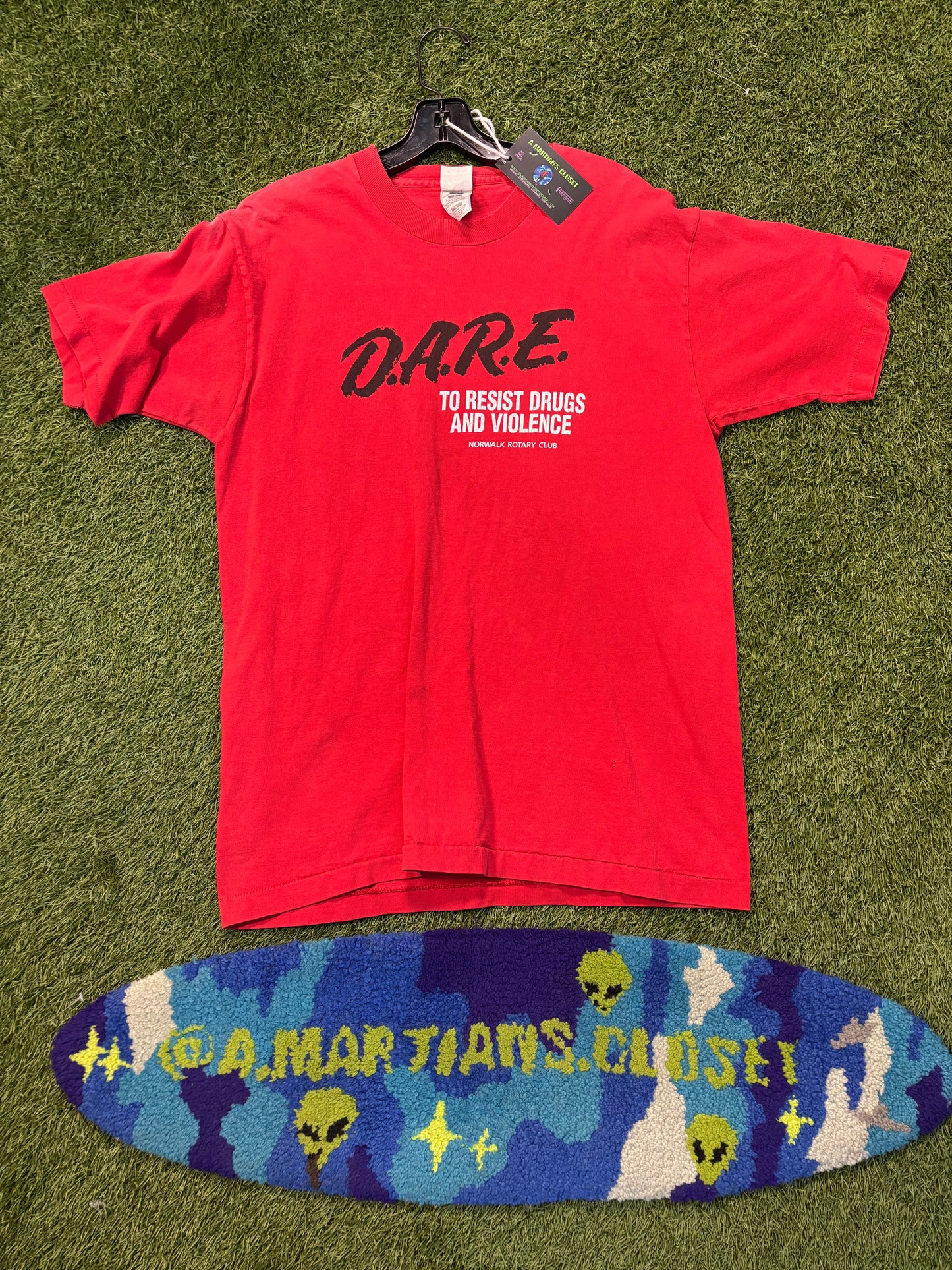 Vintage D.A.R.E red tee