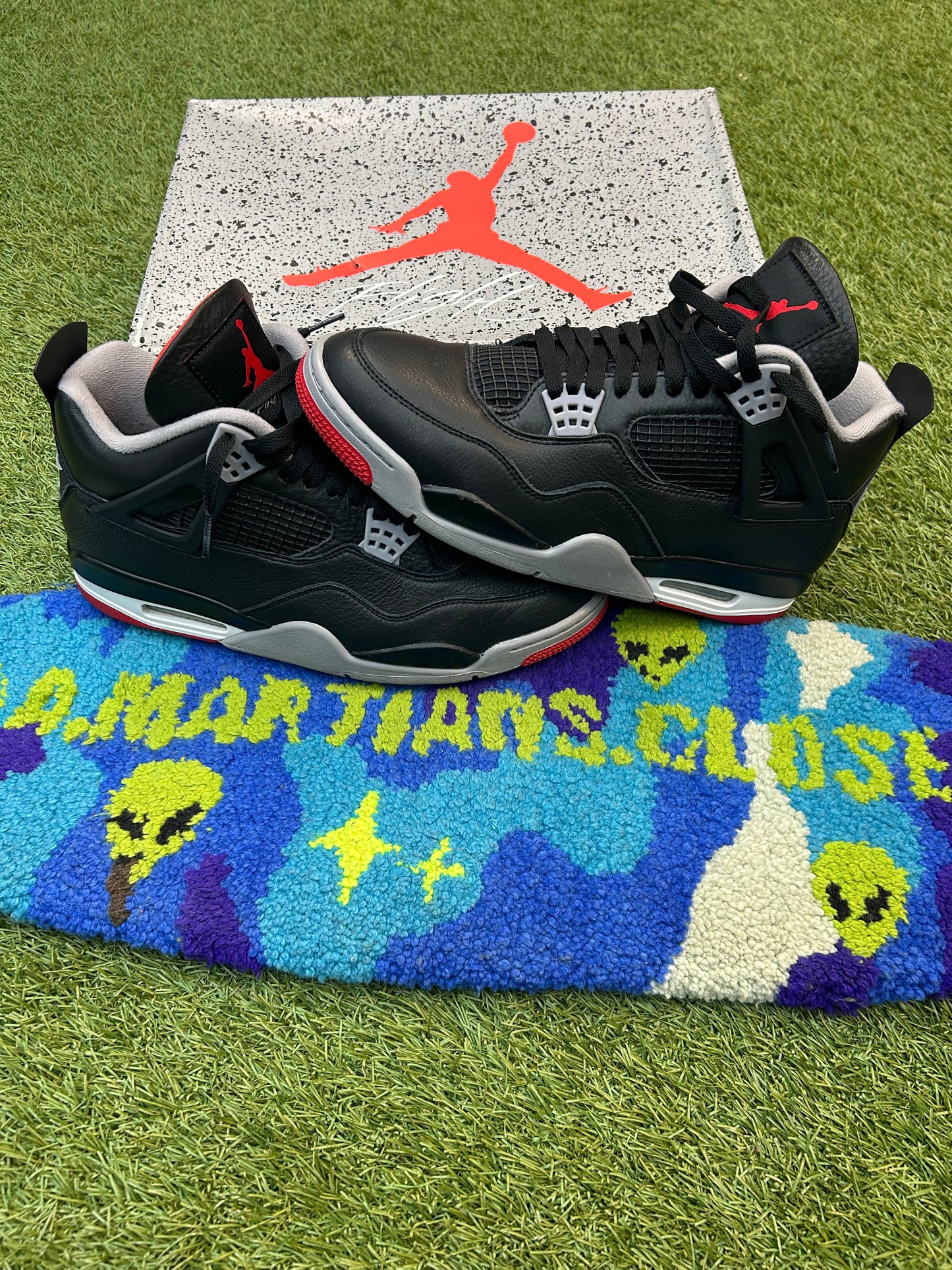 Jordan Retro 4 Bred Reimagined (Used)