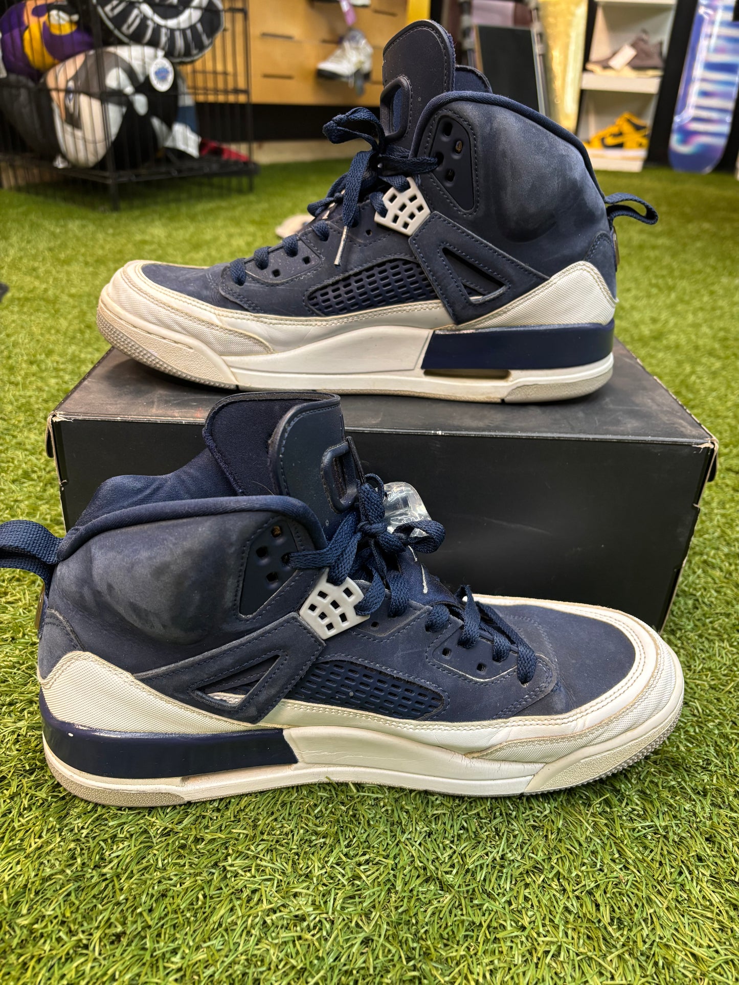 Jordan spizike navy white